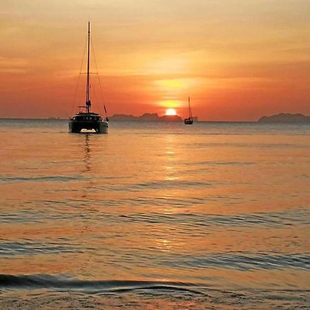 Koh Jum Delight Beach Bagian luar foto