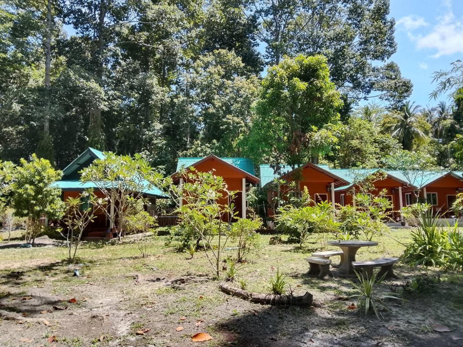 Koh Jum Delight Beach Bagian luar foto
