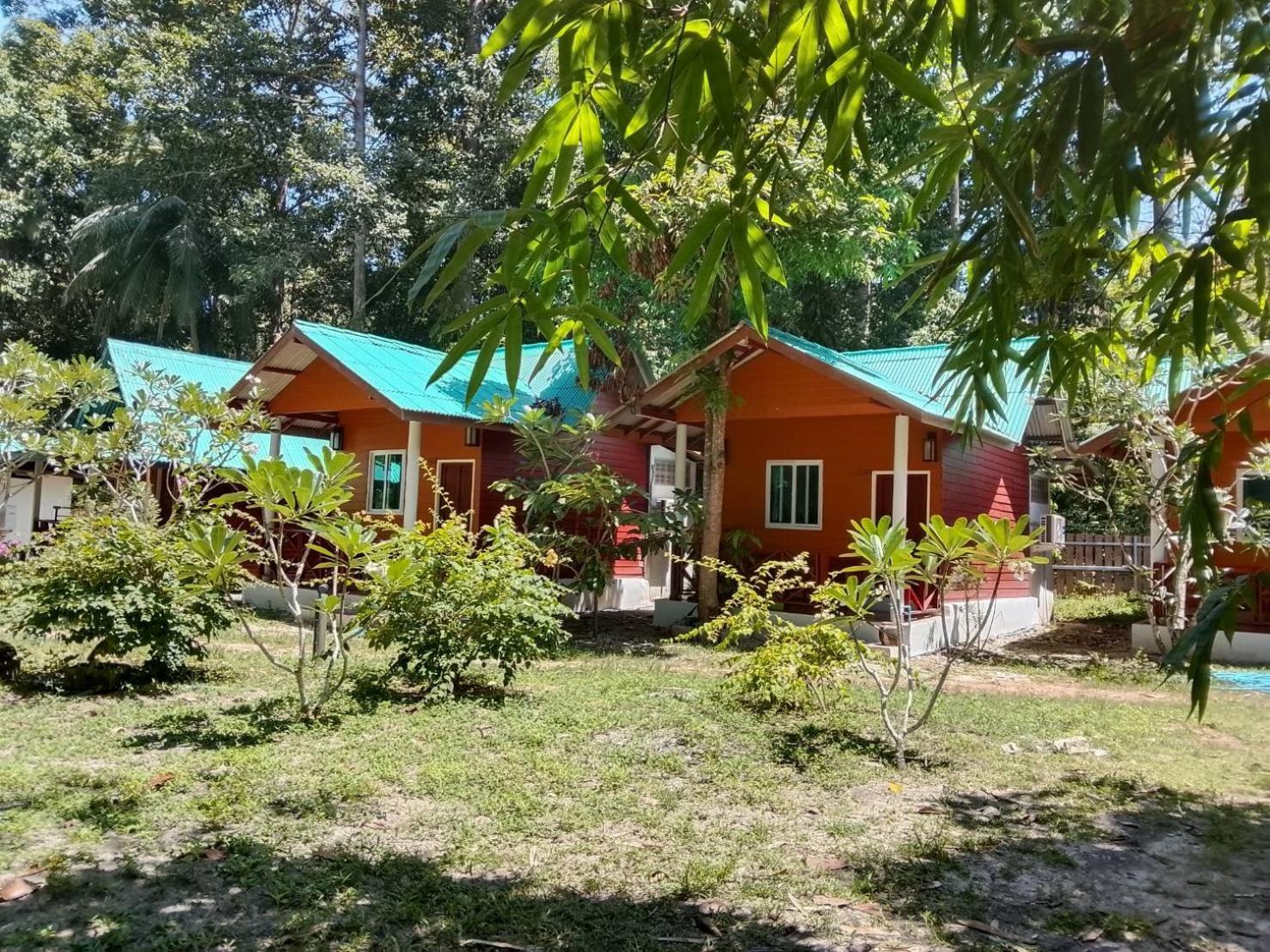 Koh Jum Delight Beach Bagian luar foto